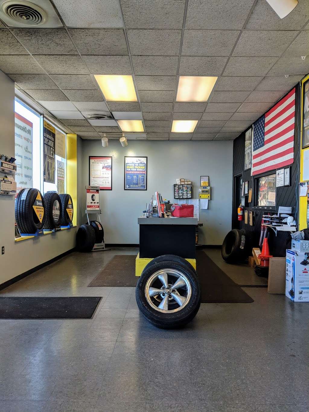 Mr. Tire Auto Service Centers | 5626 Buckeystown Pike, Frederick, MD 21704, USA | Phone: (301) 662-7344