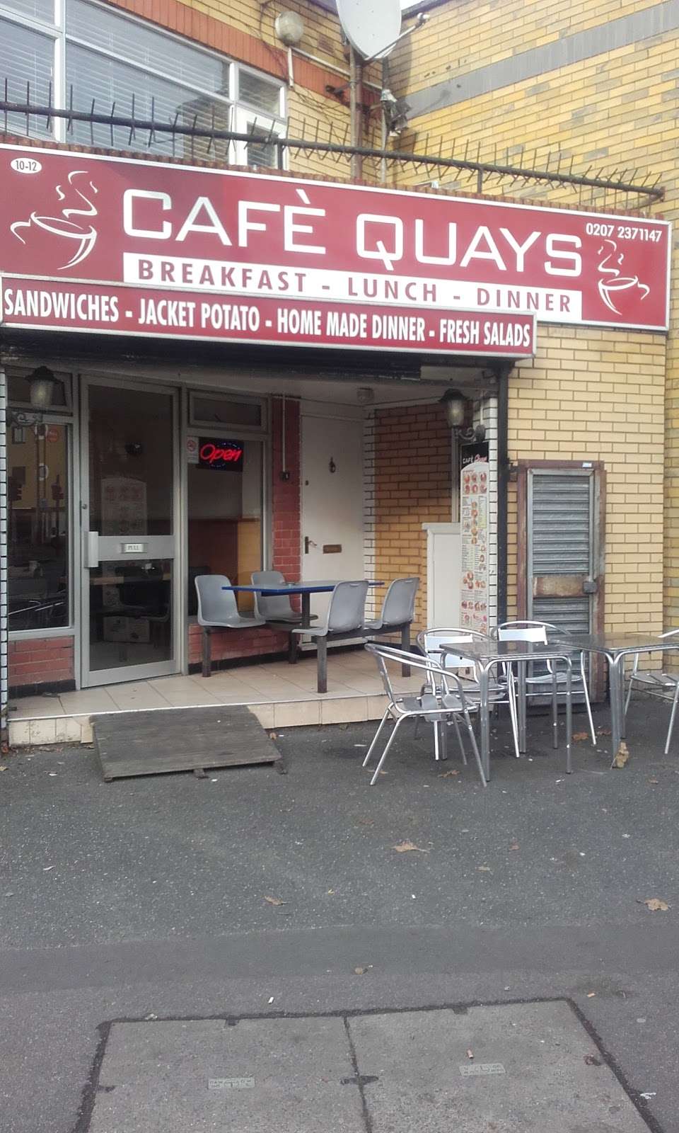 Cafe Quays | 12 Rotherhithe New Rd, London SE16 2AA, UK | Phone: 020 7237 1147