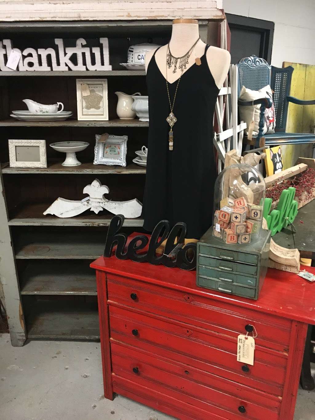 Urban Garage Market | 408 W Main St suite 120, Benton Harbor, MI 49022, USA | Phone: (601) 566-1774