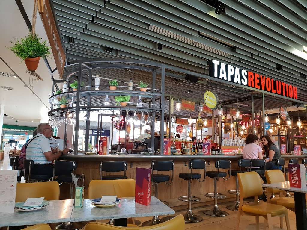 Tapas Revolution | Upper Mall, Bluewater Pkwy, Greenhithe, Dartford, Greenhithe DA9 9ST, UK | Phone: 01322 381817