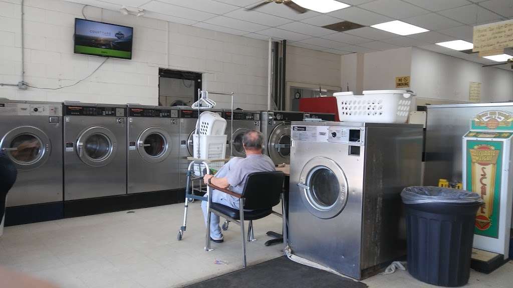 Pebble Creek Laundry | 1438 Perfection Ave, Belmont, NC 28012, USA | Phone: (704) 822-0332