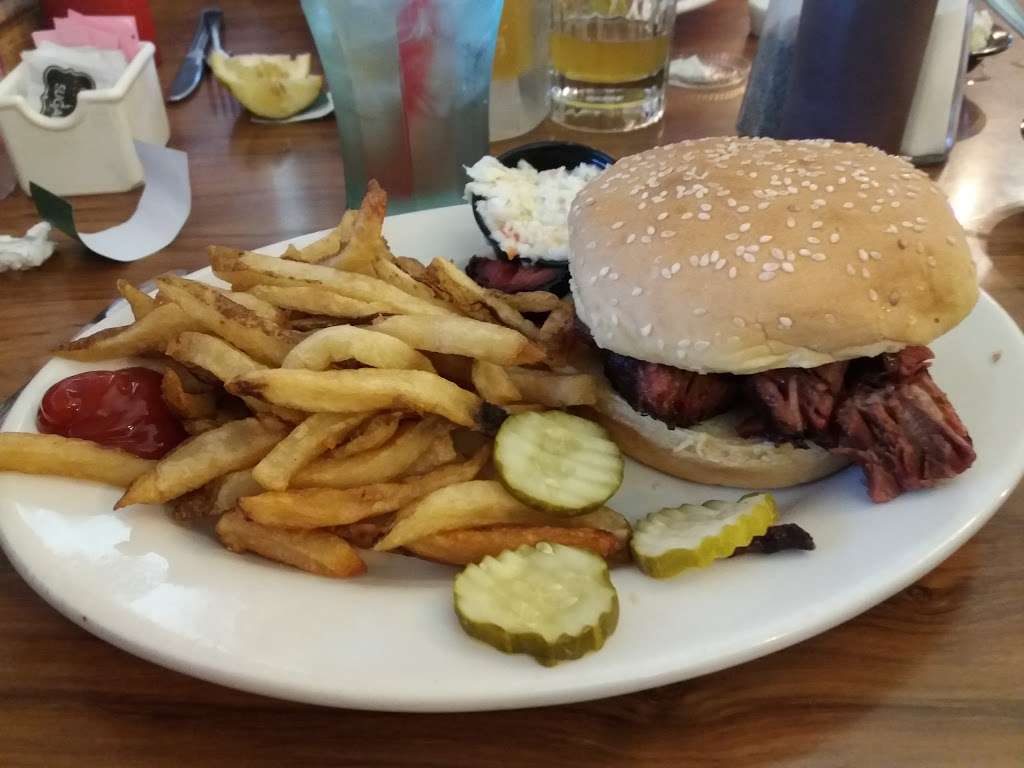 Sneads Bar B-Q | 1001 E 171st St, Belton, MO 64012, USA | Phone: (816) 331-7979