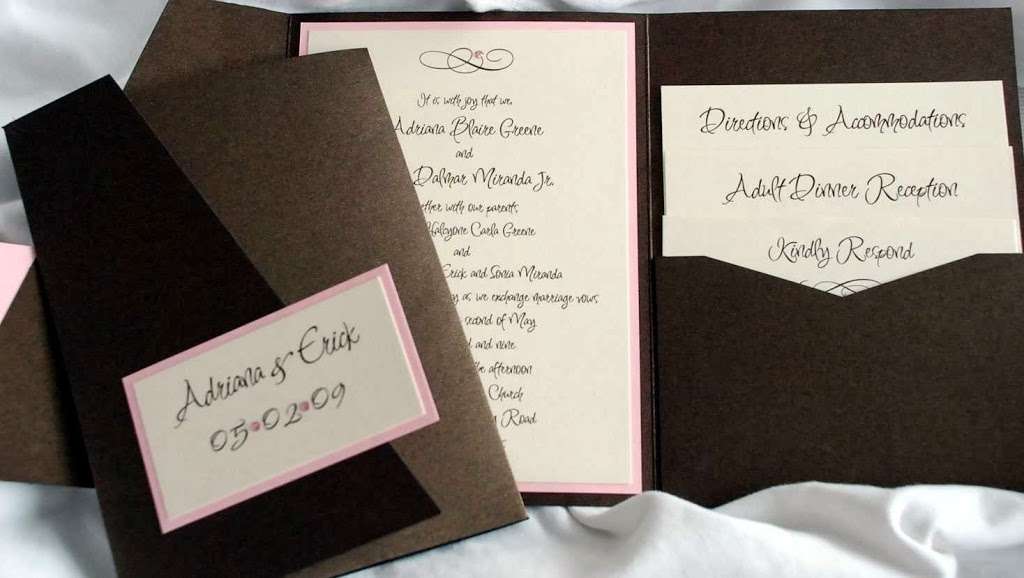 Invitations by Gina | 1298 Prestwick Ln, Itasca, IL 60143 | Phone: (630) 525-1100