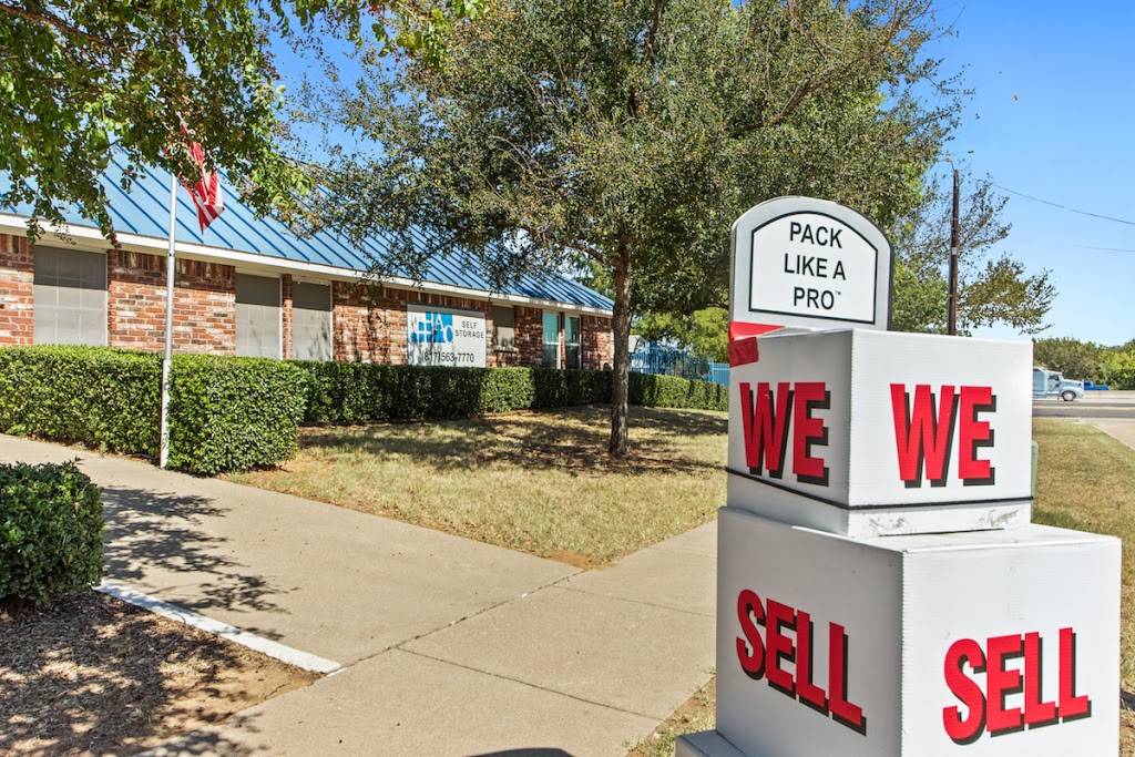 AC Self Storage 5500 U.S. 287 Frontage Rd, Arlington, TX 76017, USA