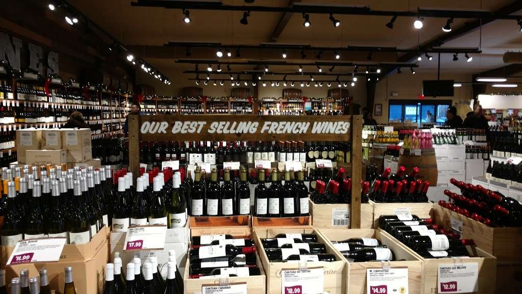 Stew Leonards Wines & Spirits of Danbury | 2 Nabby Rd, Danbury, CT 06811, USA | Phone: (203) 797-0049