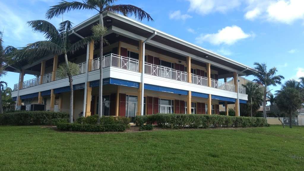 Intercoastal Park | 138 Harbors Way, Boynton Beach, FL 33435