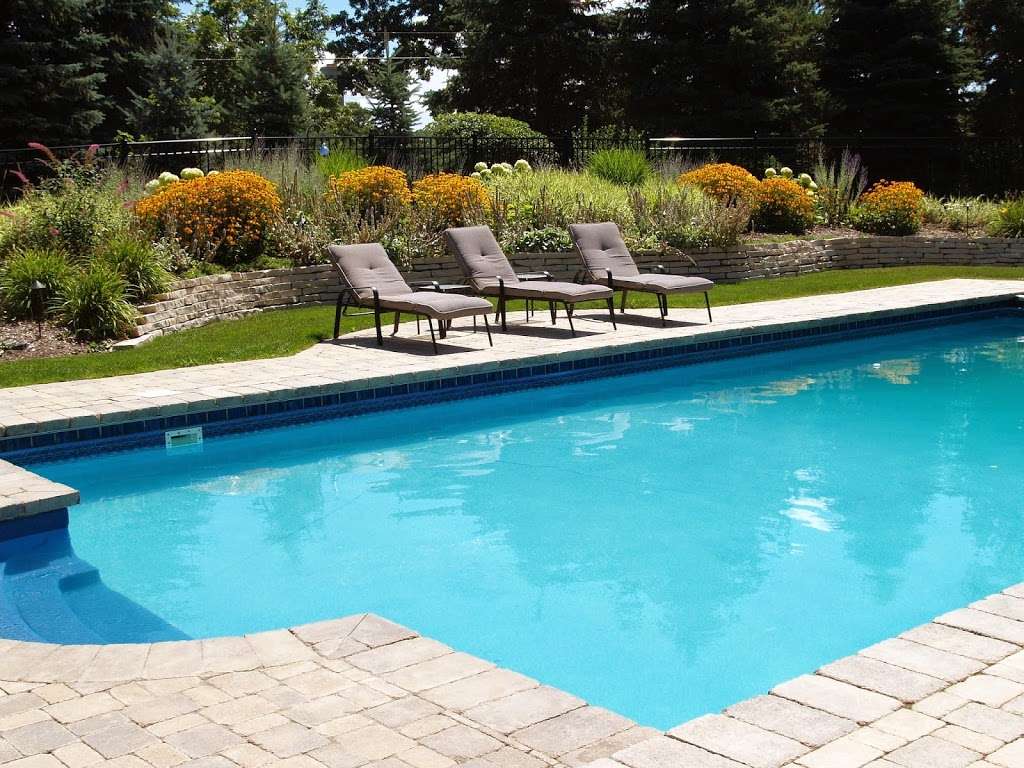 Arvidson Pools & Spas | 2222 N Rand Rd, Palatine, IL 60067, USA | Phone: (847) 359-4490