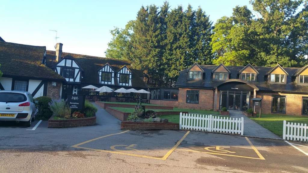 Hever Hotel | Hever Rd, Edenbridge TN8 7NP, UK | Phone: 01732 700700