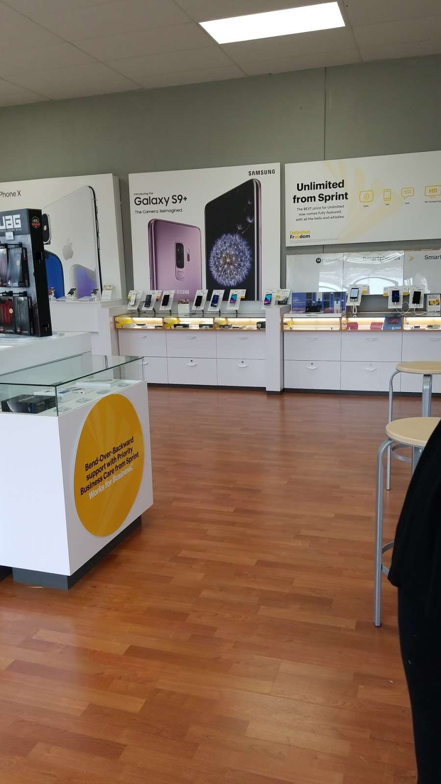 Sprint Store | 24560 Dulles Landing Dr Unit 180, Suite 180, Dulles, VA 20166, USA | Phone: (703) 662-0212