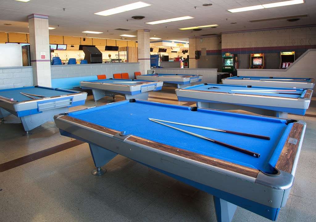 Elk Grove Bowl | 53 S Arlington Heights Rd, Elk Grove Village, IL 60007 | Phone: (847) 437-3393