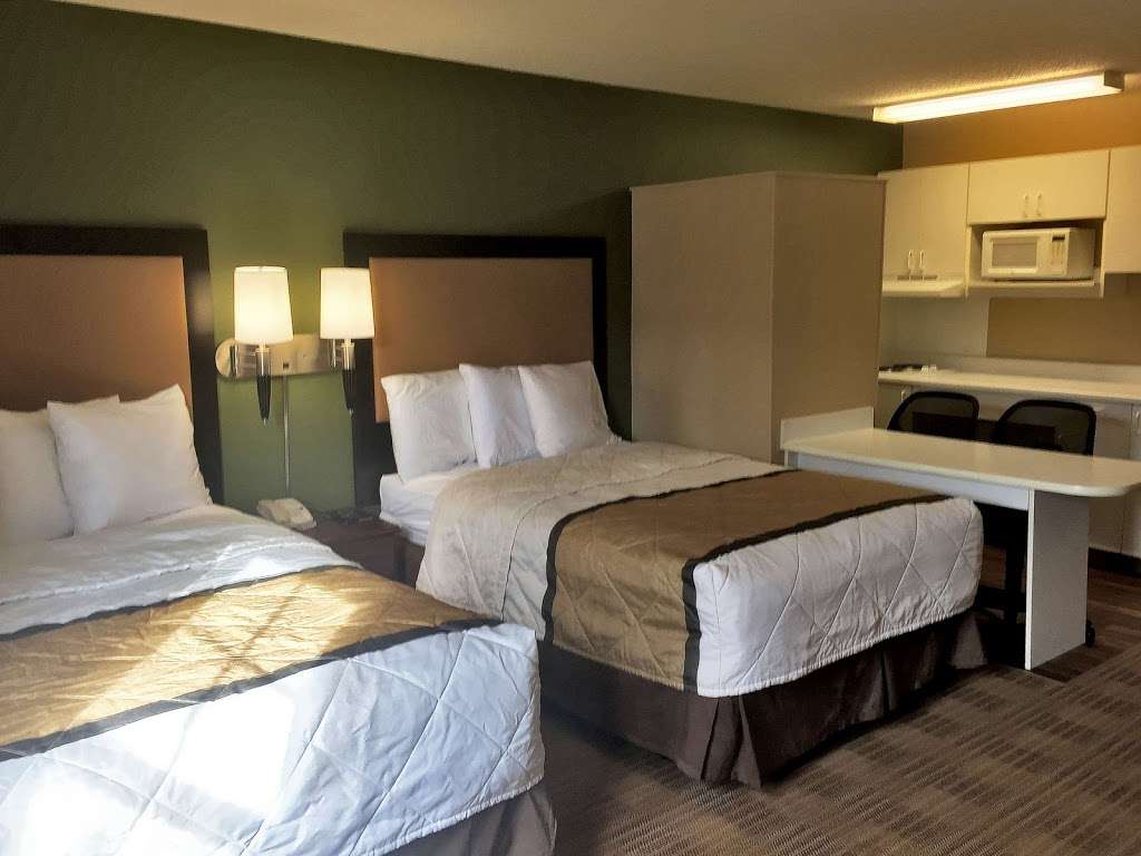 Extended Stay America Hotel Chicago - Itasca | 1181 N Rohlwing Rd, Itasca, IL 60143, USA | Phone: (630) 250-1111