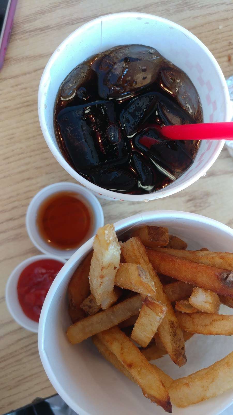 Five Guys | 6285 Pats Ranch Road, Jurupa Valley, CA 91752, USA | Phone: (951) 272-9300