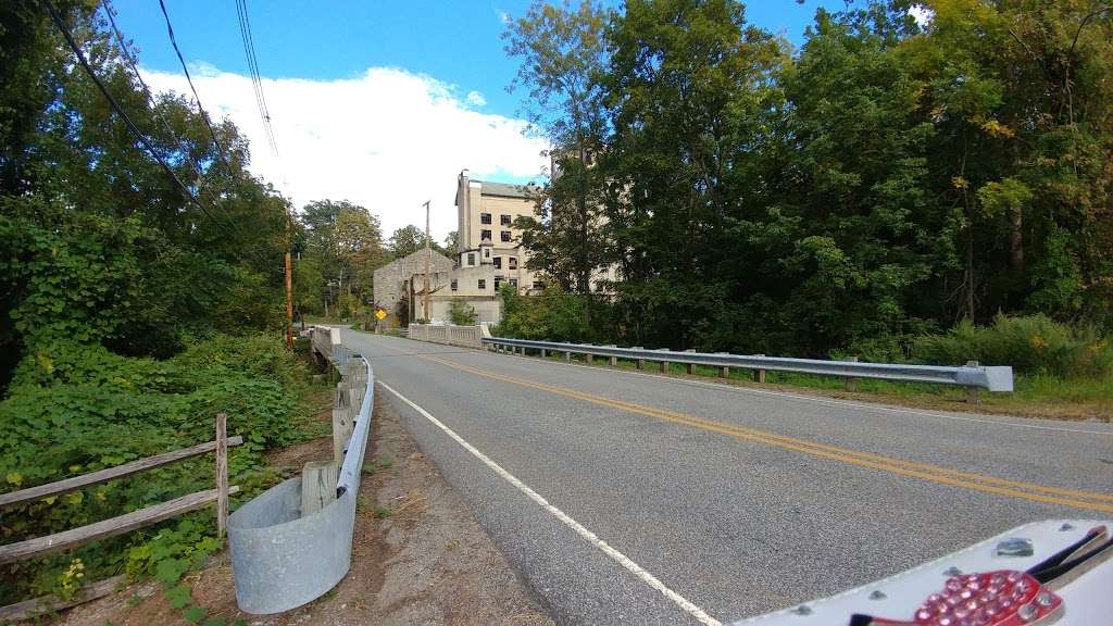 Gingerbread Castle Self-Storage | 35 Gingerbread Castle Rd, Hamburg, NJ 07419, USA | Phone: (973) 864-6386