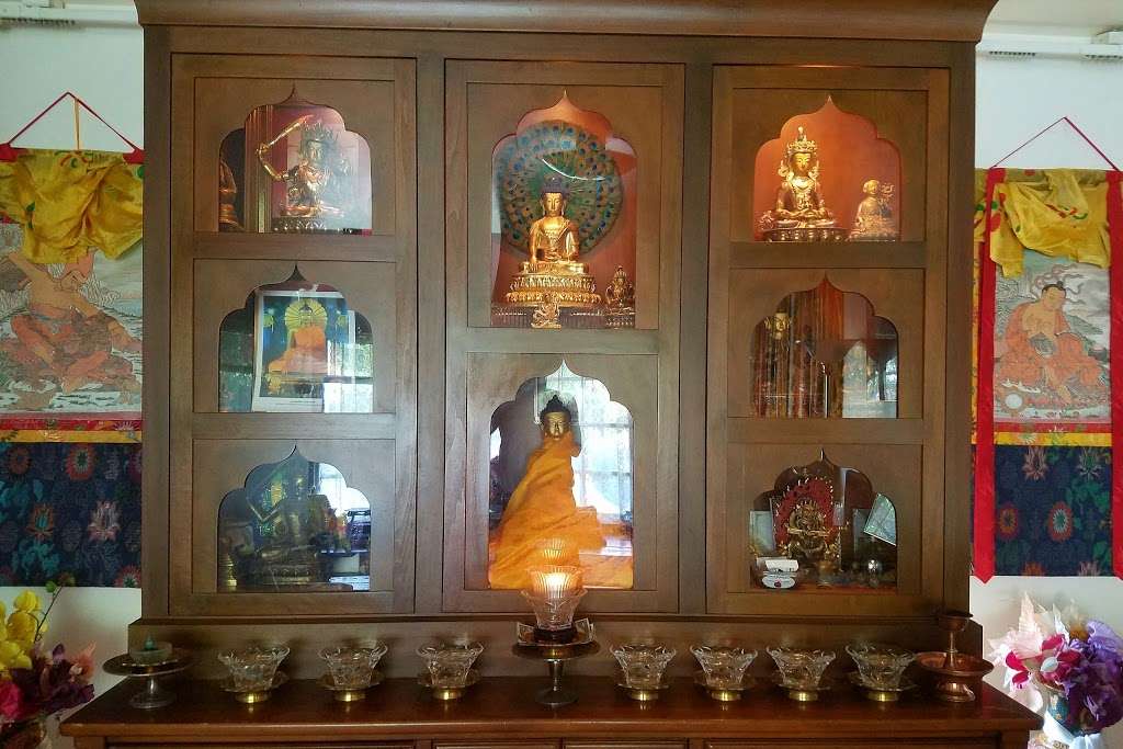 Sakya Phuntsok Ling Center for Buddhist Study and Meditation | 608 Ray Dr, Takoma Park, MD 20912, USA | Phone: (301) 200-1289