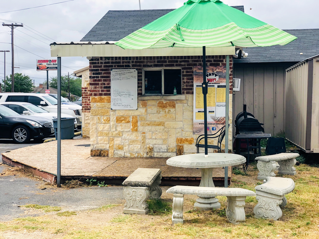 Fatt Dady’s Backyard BBQ | 1019 E Belt Line Rd, DeSoto, TX 75115, USA | Phone: (214) 545-2536