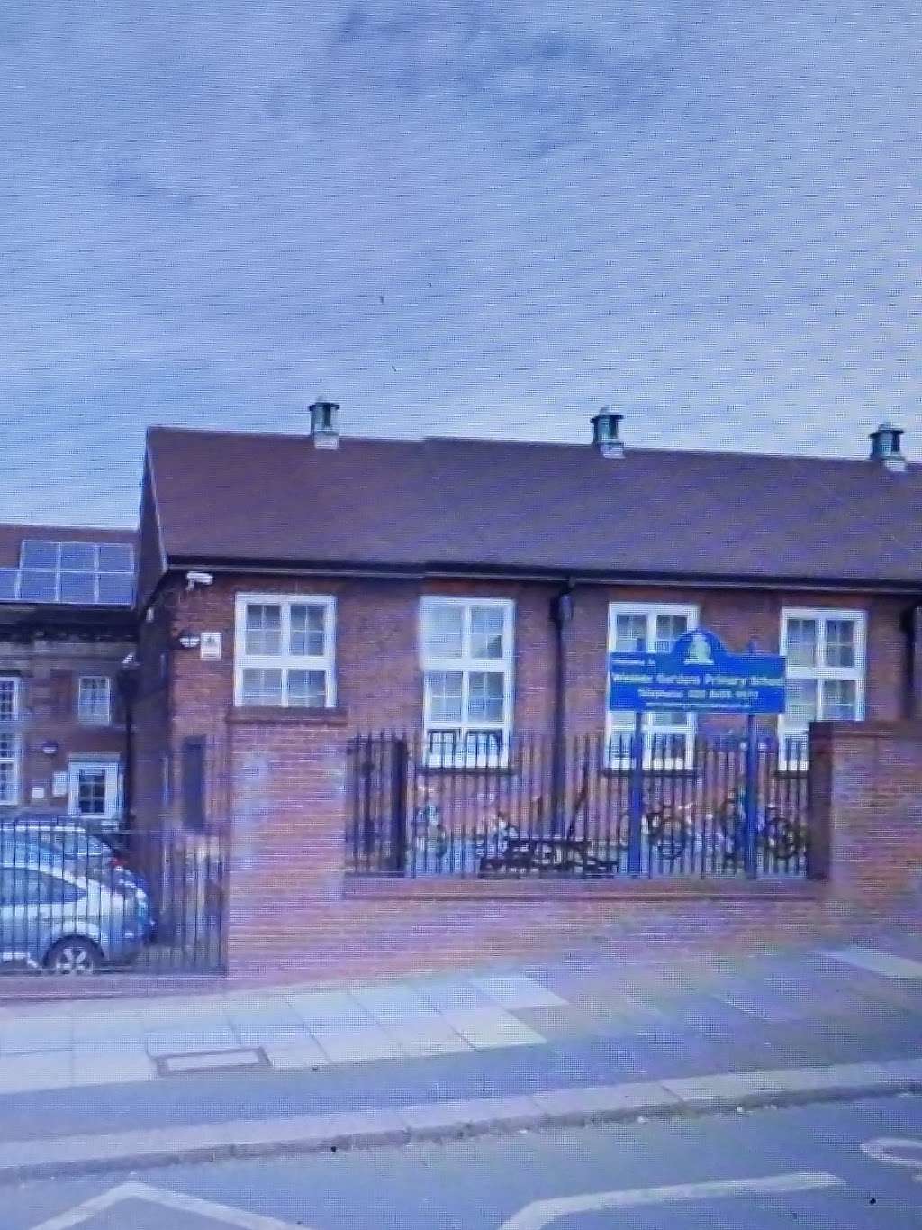 Wessex Gardens Primary School | Wessex Gardens Primary School/Wessex Gdns, London NW11 9RR, UK | Phone: 020 8455 9572