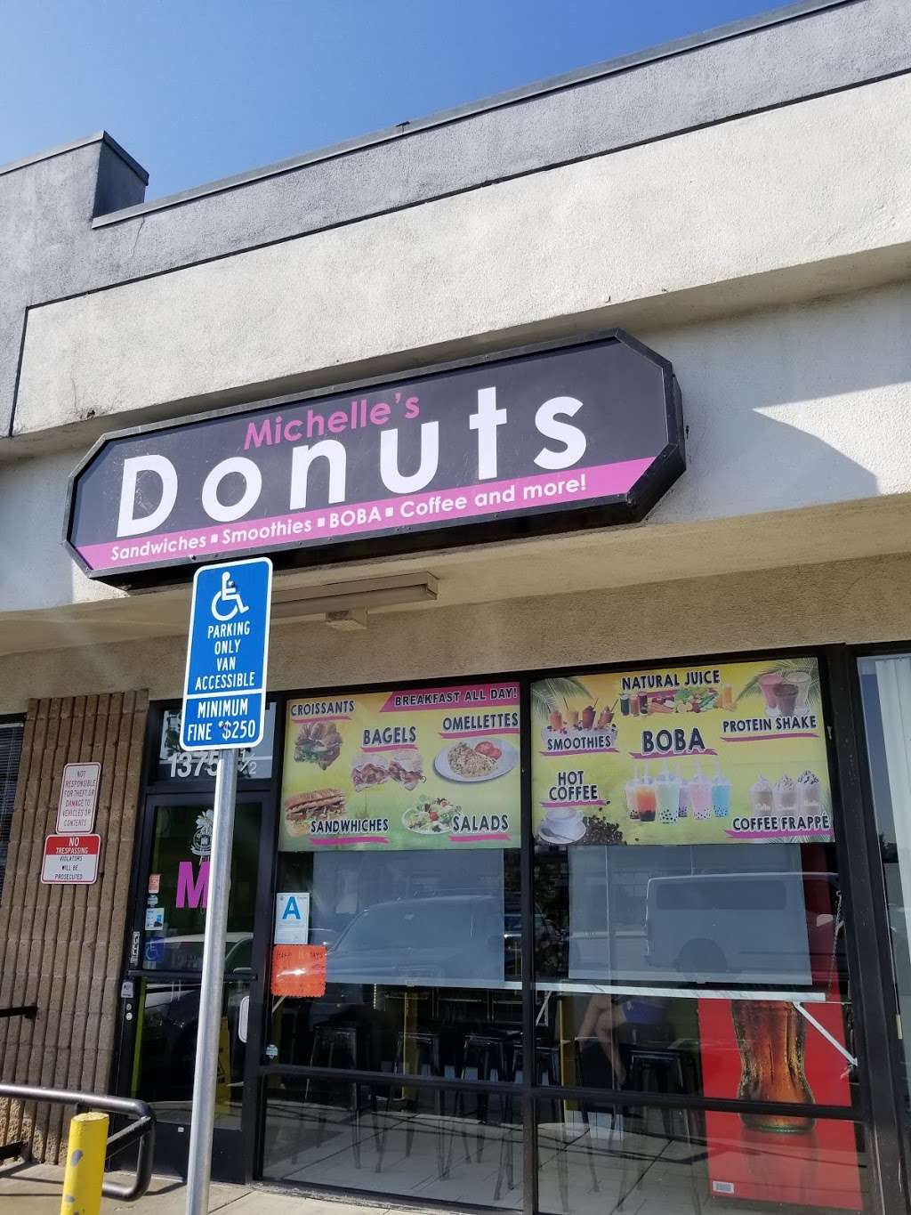 Michelles Donuts | 13758 1/2 Roscoe Blvd, Panorama City, CA 91402, USA | Phone: (818) 810-6794