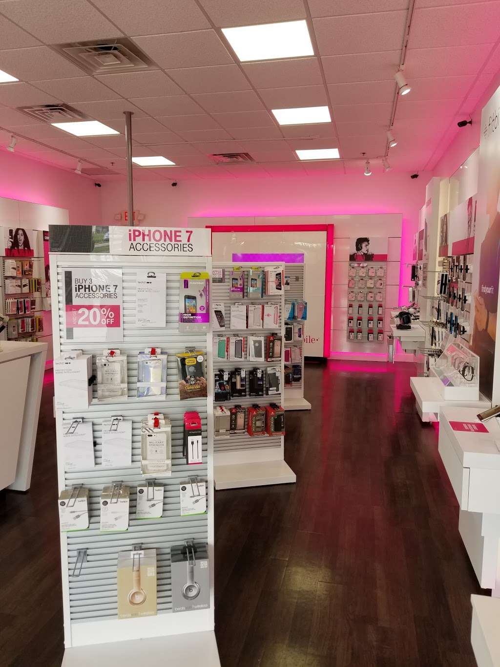 T-Mobile | 11316 W Lincoln Hwy, Mokena, IL 60448, USA | Phone: (815) 464-0195