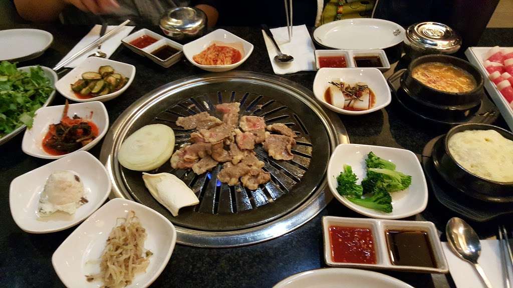 Dae Jang Keum Korean Bbq & Tofu Restaurant | 3943 W Spring Mountain Rd, Las Vegas, NV 89102, USA | Phone: (702) 638-2222