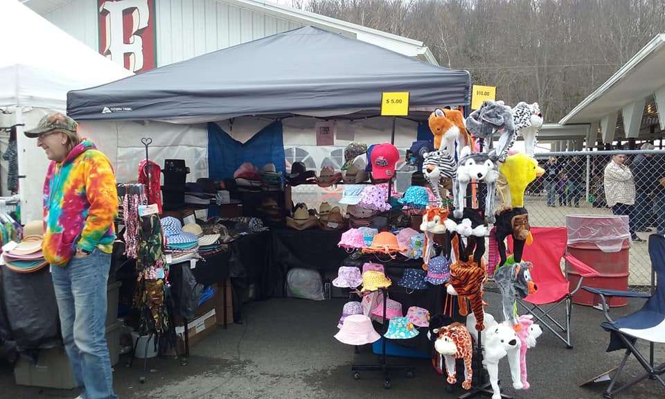 Dotties Hats | 1813 PA-307, Dalton, PA 18414, USA | Phone: (570) 665-4098