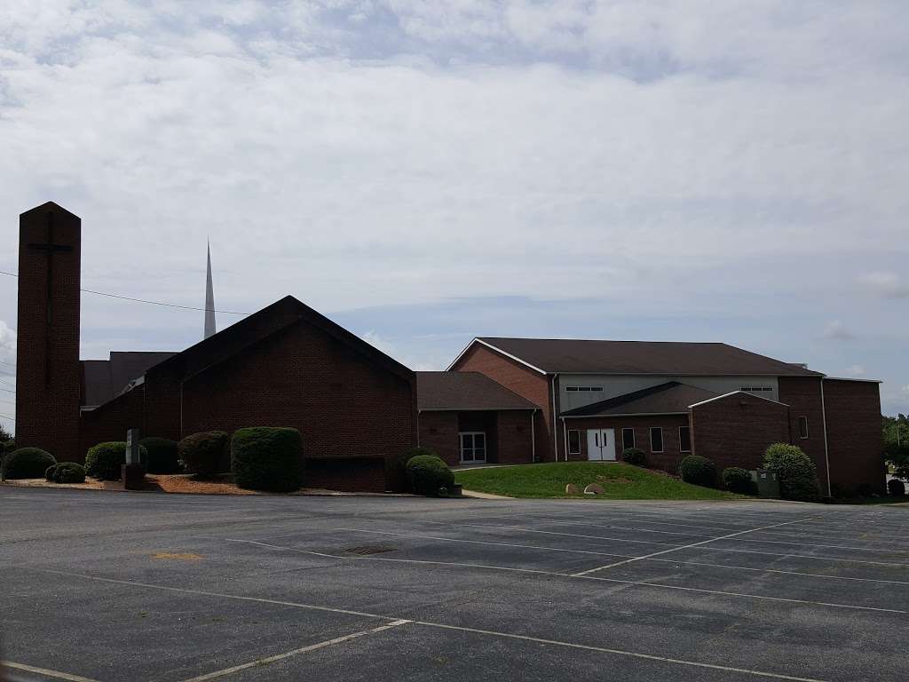 Clarks Chapel Baptist Church | 806 Eufola Rd, Statesville, NC 28677, USA | Phone: (704) 872-6001