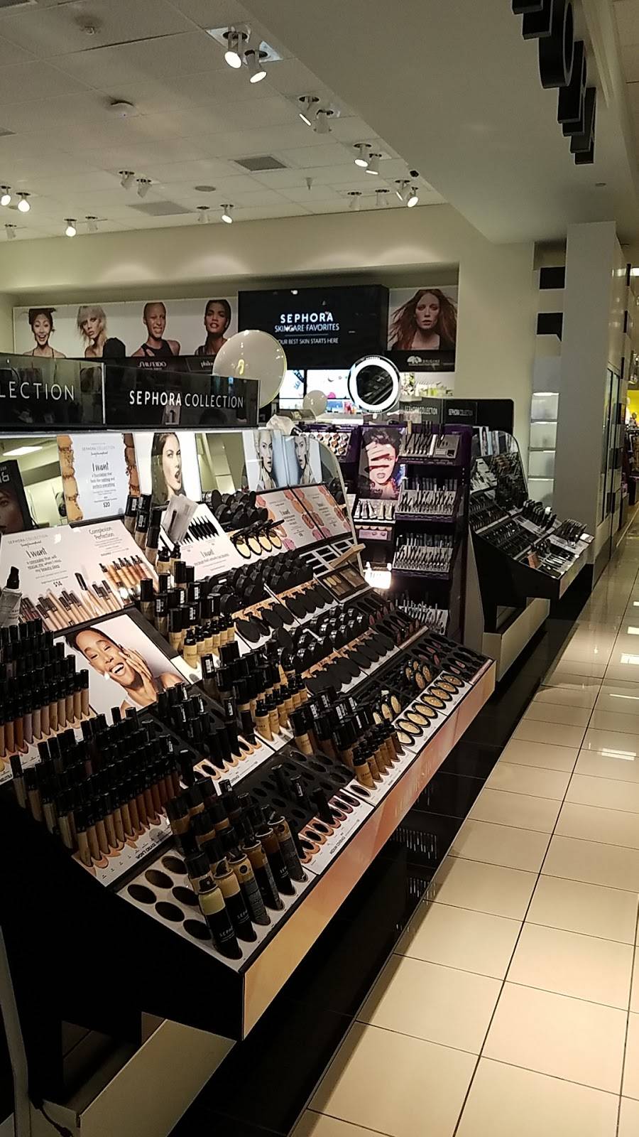 SEPHORA inside JCPenney | 3333 Marketplace Dr, Council Bluffs, IA 51501, USA | Phone: (712) 366-1107