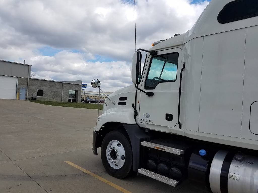 Kenworth of Cincinnati | Palmer Trucks | 65 Partnership Way, Sharonville, OH 45241, USA | Phone: (513) 771-5831