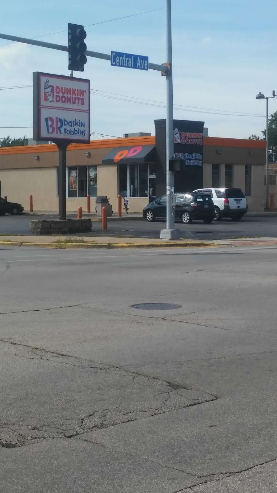 Baskin-Robbins | 5600 W 16th St, Cicero, IL 60804, USA | Phone: (708) 780-9330