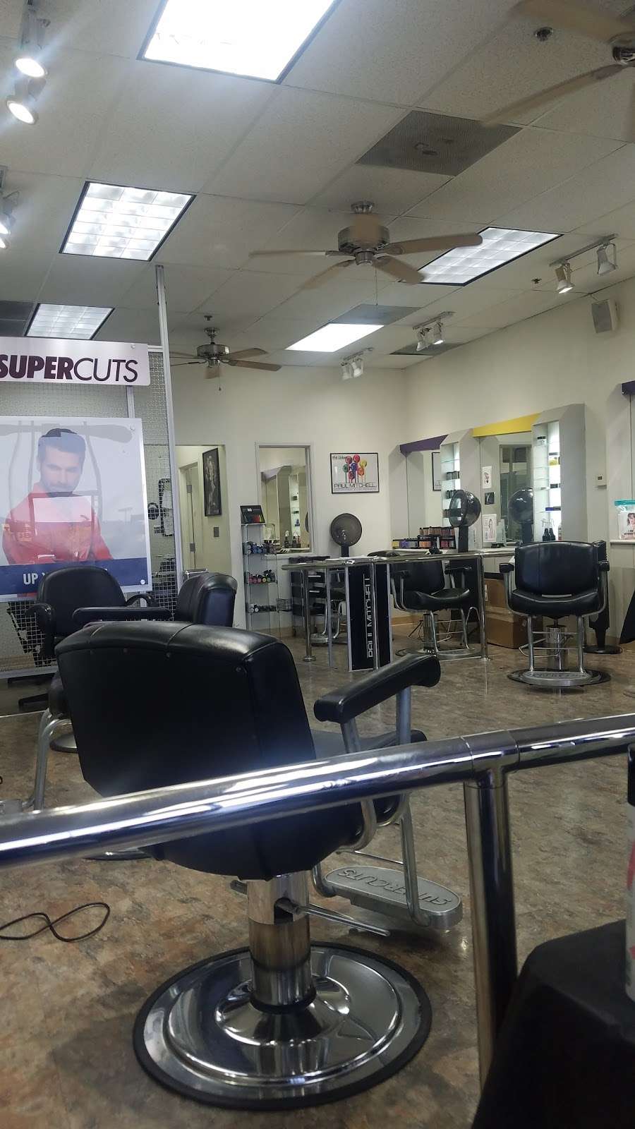 Supercuts | 14329 Bear Valley Rd #3, Victorville, CA 92392 | Phone: (760) 949-5524