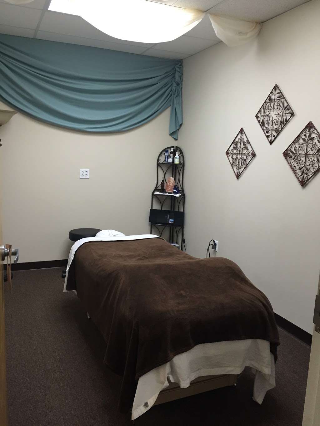 Well of Life Spa & Fitness Center | 8330 Easton Rd, Ottsville, PA 18942, USA | Phone: (484) 833-1080