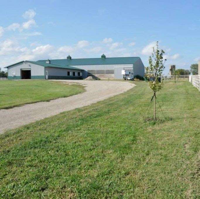 Kansas Center for Equine Reproduction | 760 N 950 Rd, Lawrence, KS 66047, USA | Phone: (785) 813-5922
