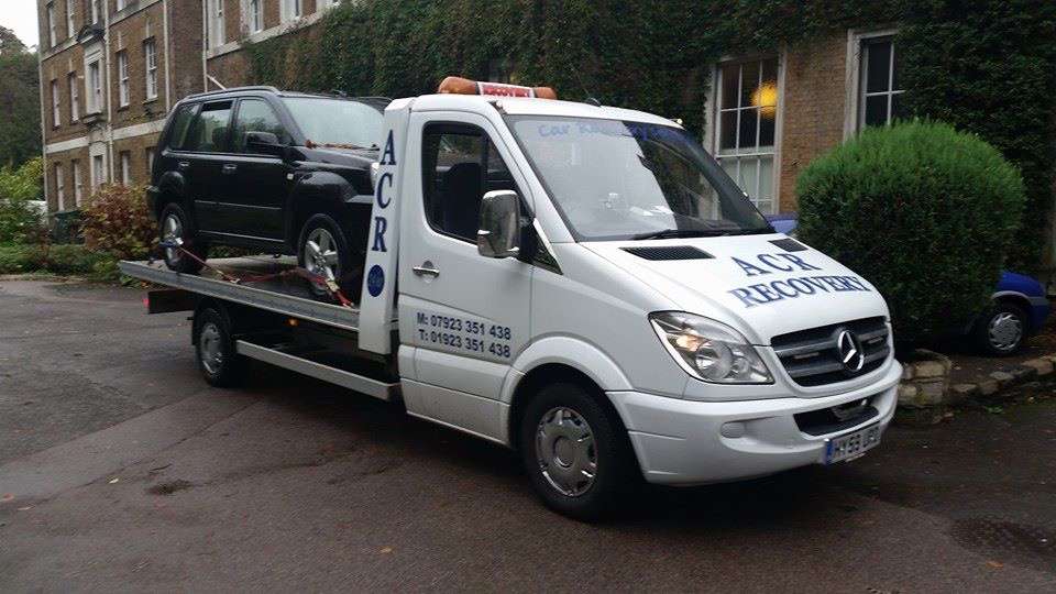 A C R Recovery St Albans | Smallford Works, Smallford Ln, St Albans AL4 0SA, UK | Phone: 07923 351438