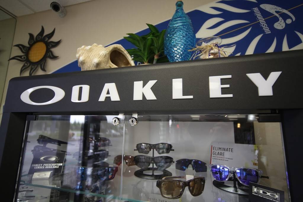 Optical Factory & Showroom | 800 E Bay Dr, Largo, FL 33770, USA | Phone: (727) 585-8521