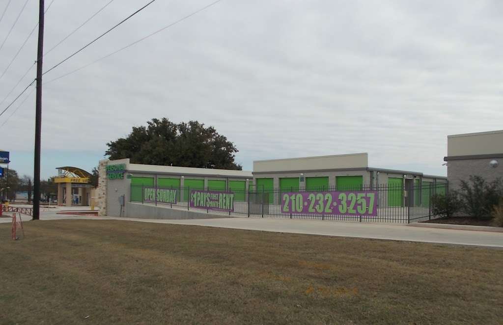 A-AAAKey Mini Storage | 11882 Potranco Rd, San Antonio, TX 78253 | Phone: (210) 232-3257