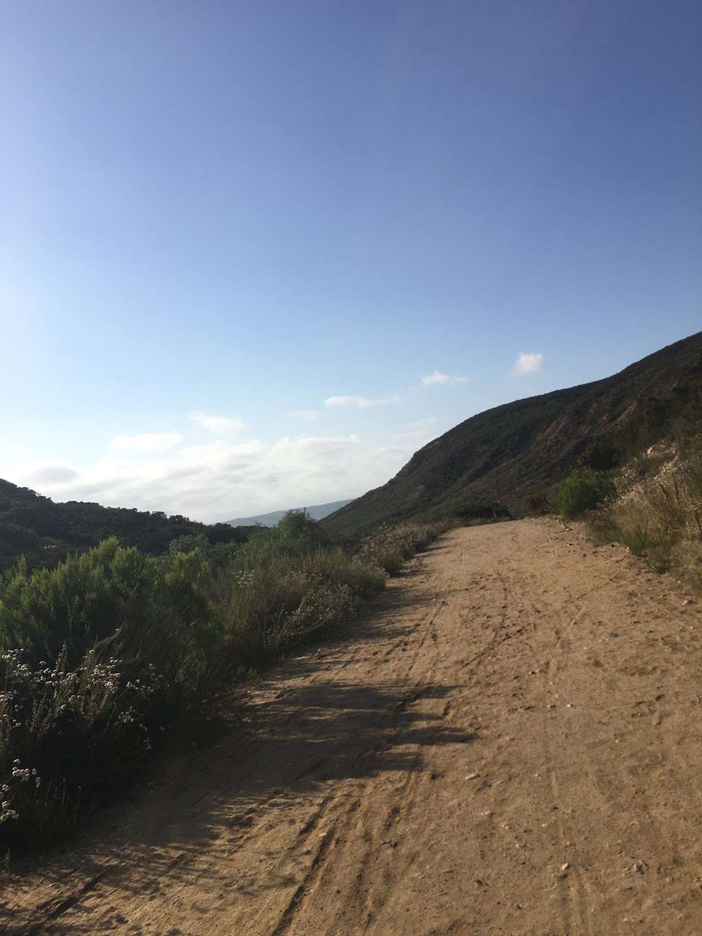 Mesa Road Trailhead | 9494 Lake Murray Blvd, San Diego, CA 92119