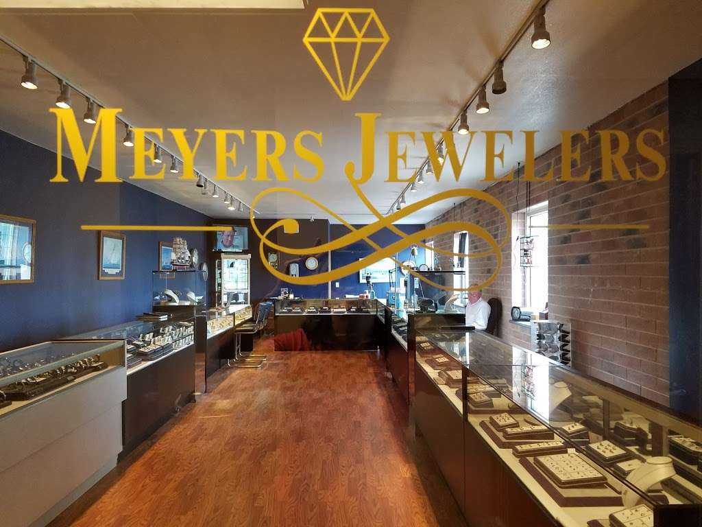 Meyers Jewelers | 200 W Summit Ave, Wales, WI 53183, USA | Phone: (262) 367-7464