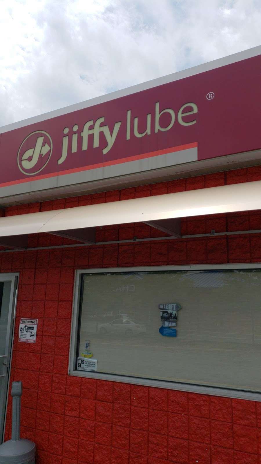 Jiffy Lube | 1010 W Farms Rd, Howell, NJ 07731, USA | Phone: (732) 780-7266