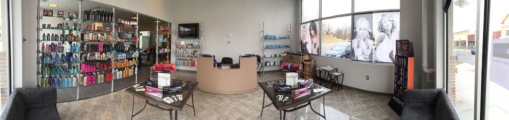AMPd Hair Studio | 9811 Main St Suite 108, Damascus, MD 20872, USA | Phone: (301) 414-0041
