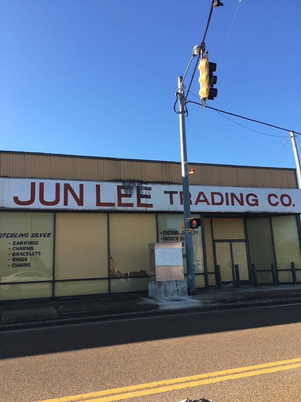 Jun Lee Trading Co. | 4044 Summer Ave, Memphis, TN 38122, USA | Phone: (901) 327-1821