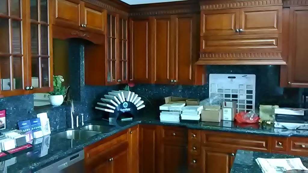 Lee S Kitchen Cabinets Stone Inc Furniture Store 60 Anthony