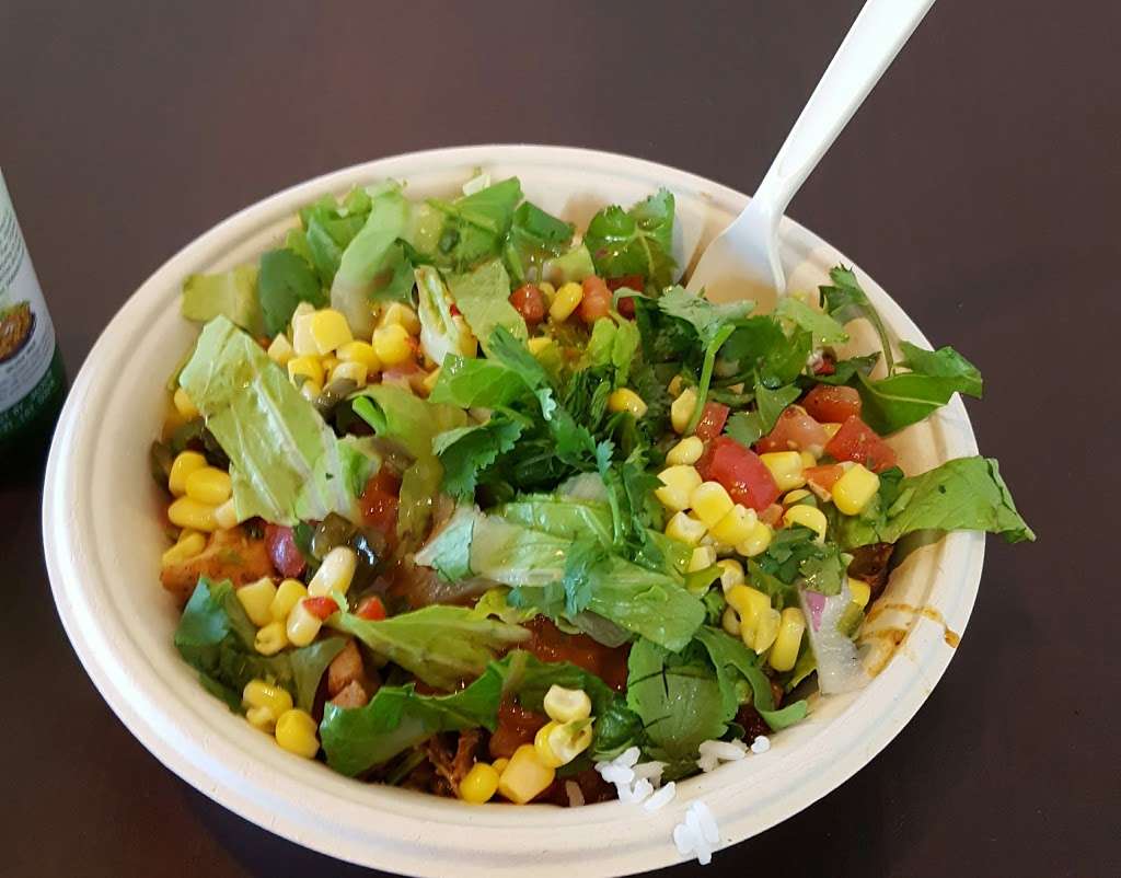 QDOBA Mexican Eats | 885 S Rochester St Suite 200, Mukwonago, WI 53149, USA | Phone: (262) 953-2535