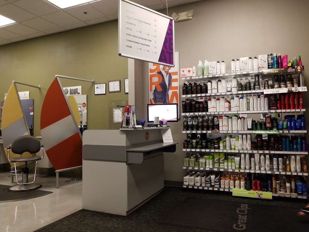 Great Clips | 55 E Horizon Ridge Pkwy Ste 110, Henderson, NV 89002, USA | Phone: (702) 221-7110