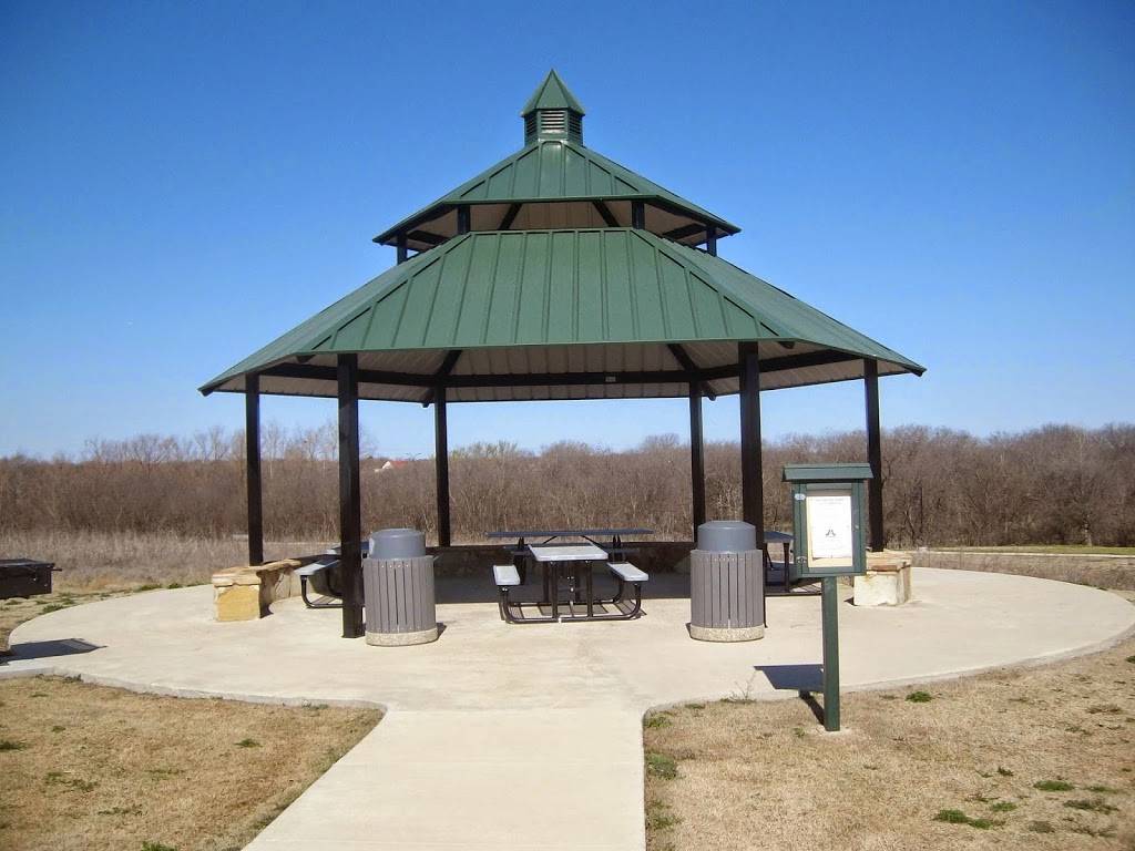 Fish Creek Neighborhood Park | 2121 Havenwood Dr, Arlington, TX 76018, USA | Phone: (817) 459-5474