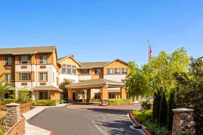 Atria Park of Lafayette | 1545 Pleasant Hill Rd, Lafayette, CA 94549 | Phone: (925) 357-9837