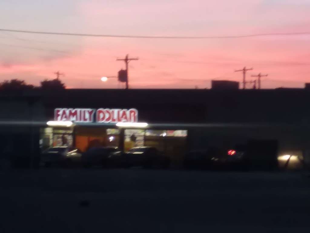 Family Dollar | 5719 Oxford Ave, Philadelphia, PA 19149, USA | Phone: (215) 535-2034