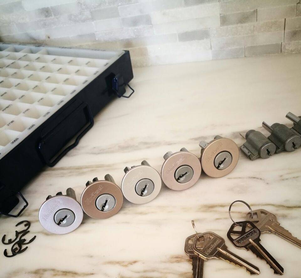 Discount Miami Locksmith | 3825 NW 7th St, Miami, FL 33126, USA | Phone: (305) 615-1543