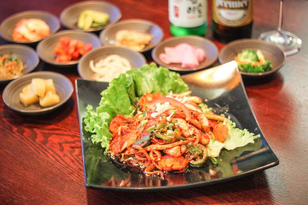 Hot Stone Korean Kitchen | 2190 N Texas St, Fairfield, CA 94533, USA | Phone: (707) 422-1000