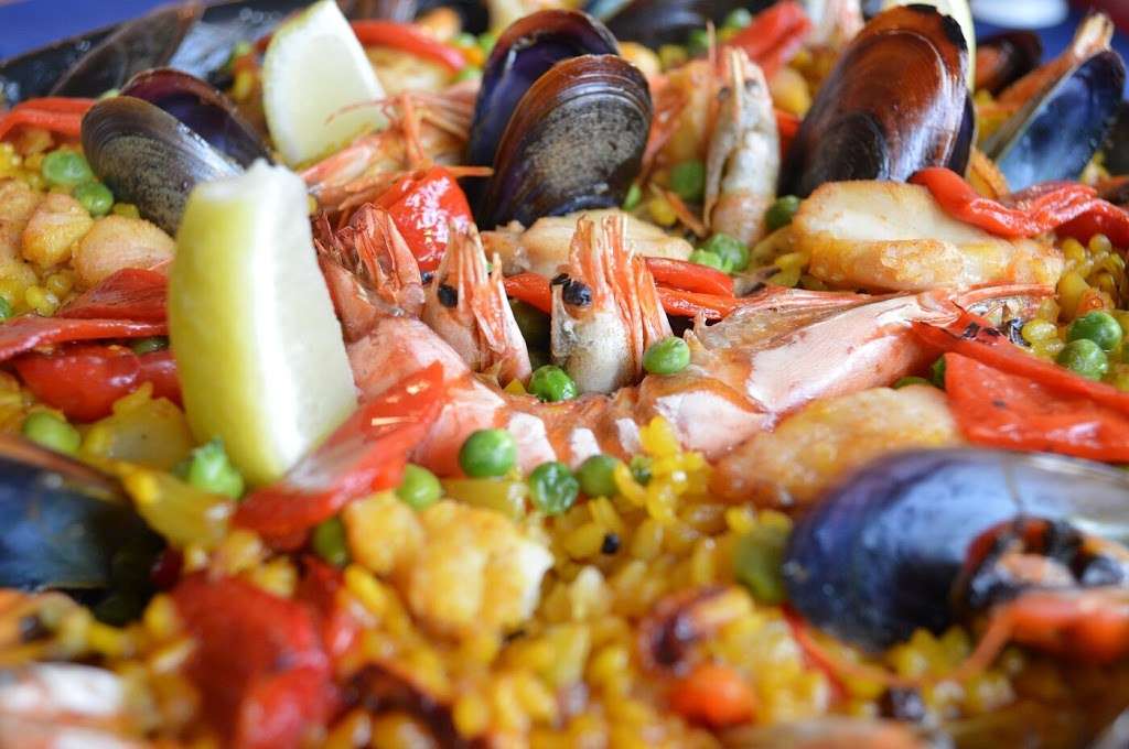 El Rincon Tapas & Restaurant | 16 Tattenham Cres, Epsom KT18 5QB, UK | Phone: 01737 373647