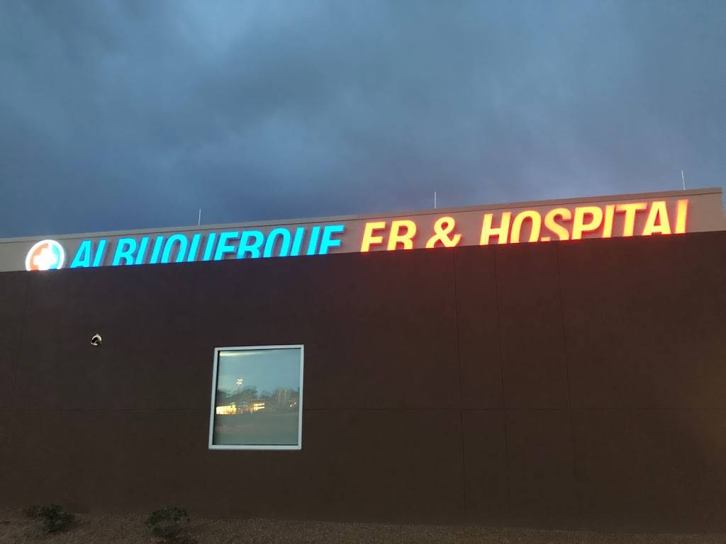 Albuquerque ER & Hospital | 9310 Coors Blvd NW, Albuquerque, NM 87114, USA | Phone: (505) 431-1900