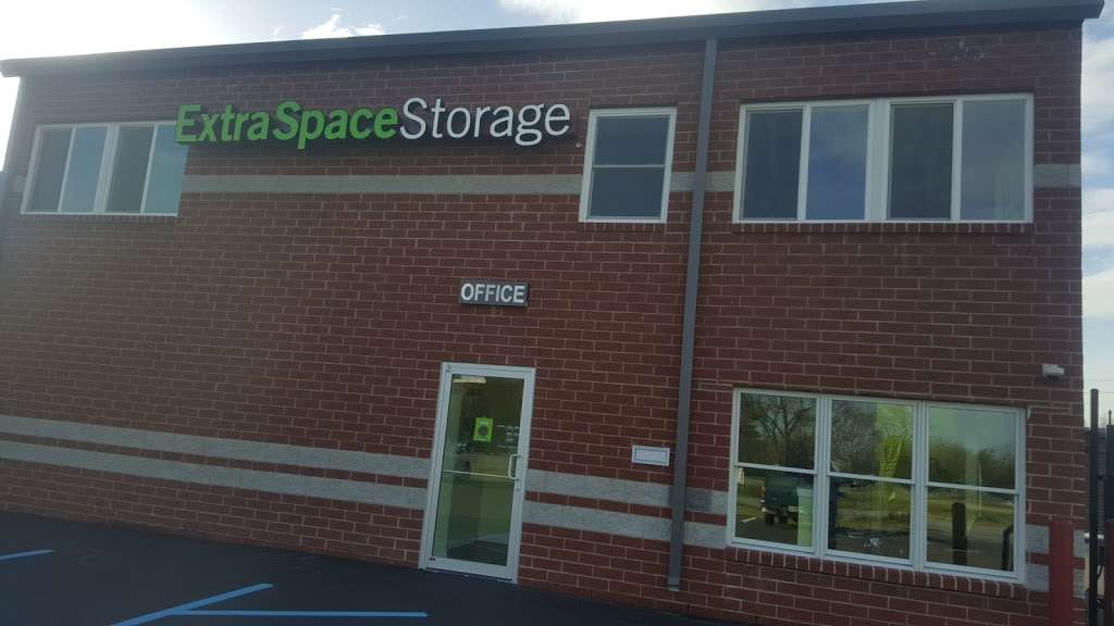 Extra Space Storage | 4410 Allisonville Rd, Indianapolis, IN 46205 | Phone: (317) 403-9696